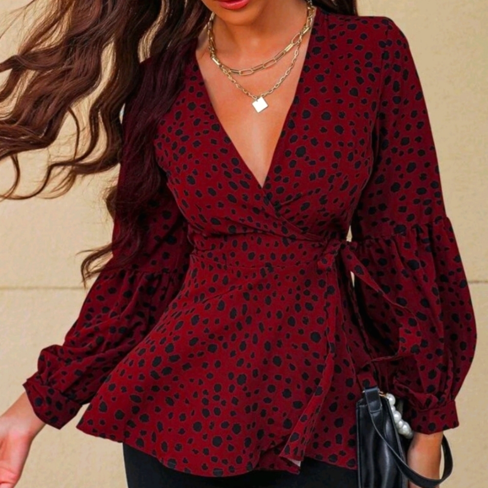Women's blouse
